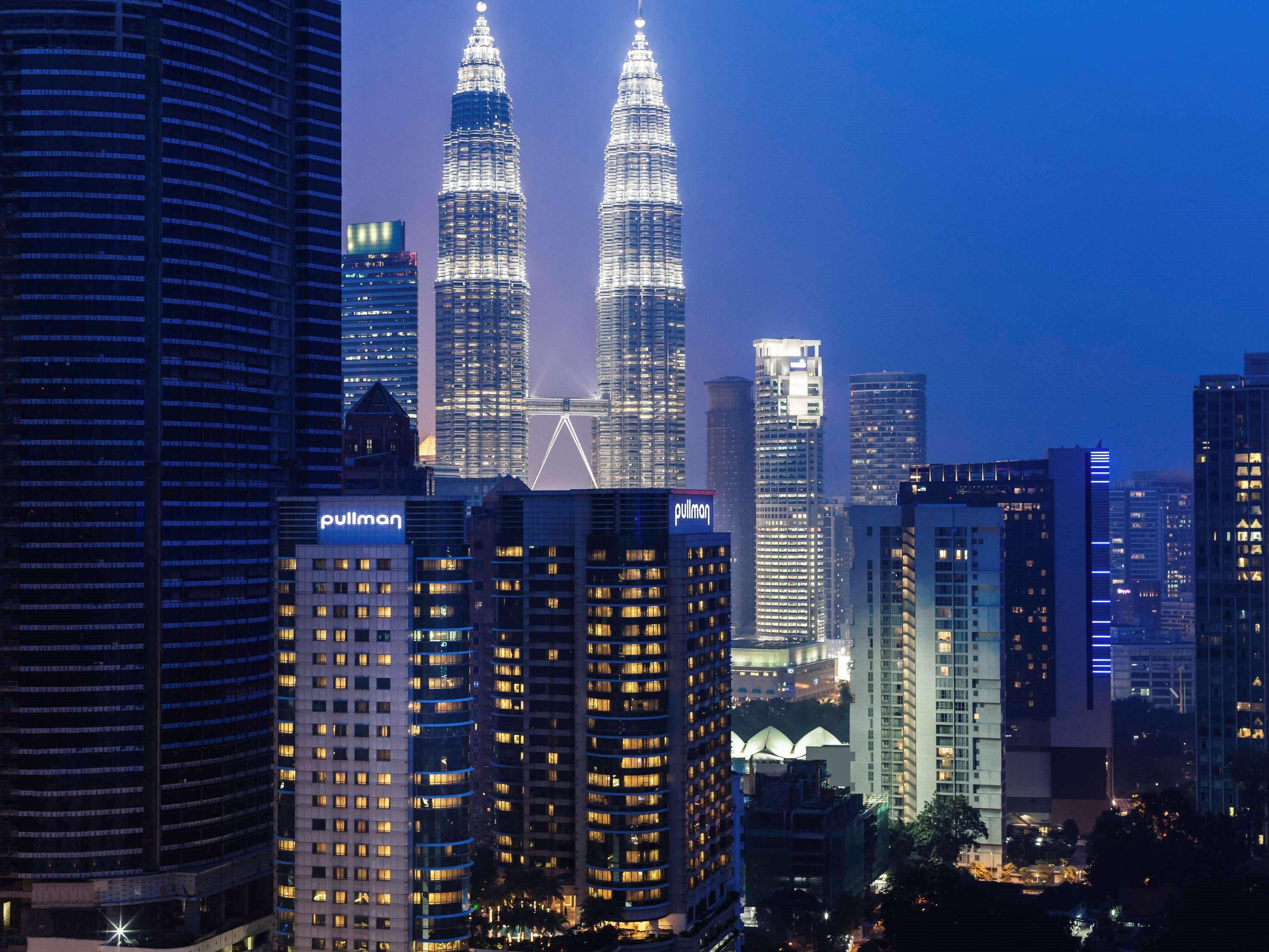 Pullman Kuala Lumpur City Centre Hotel & Residences Exterior photo